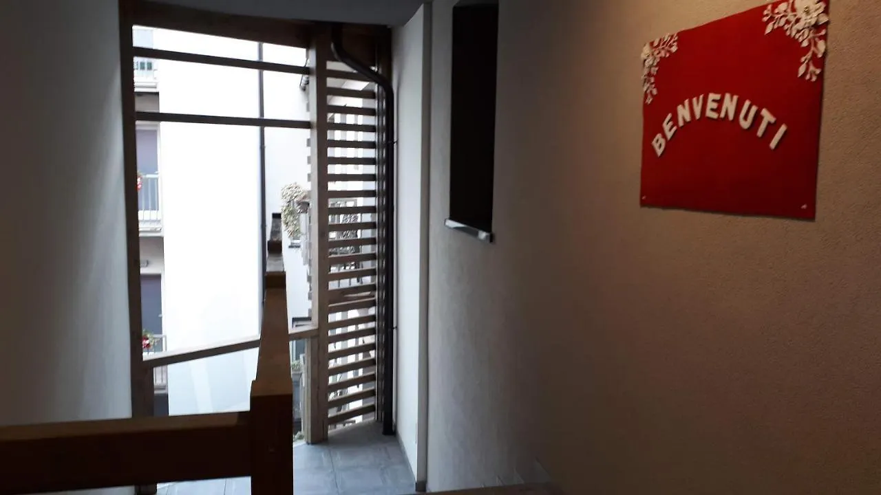 Hotel Bed & Rooms , Corte Rossa -1 Min Walk To Bernina Express Tirano