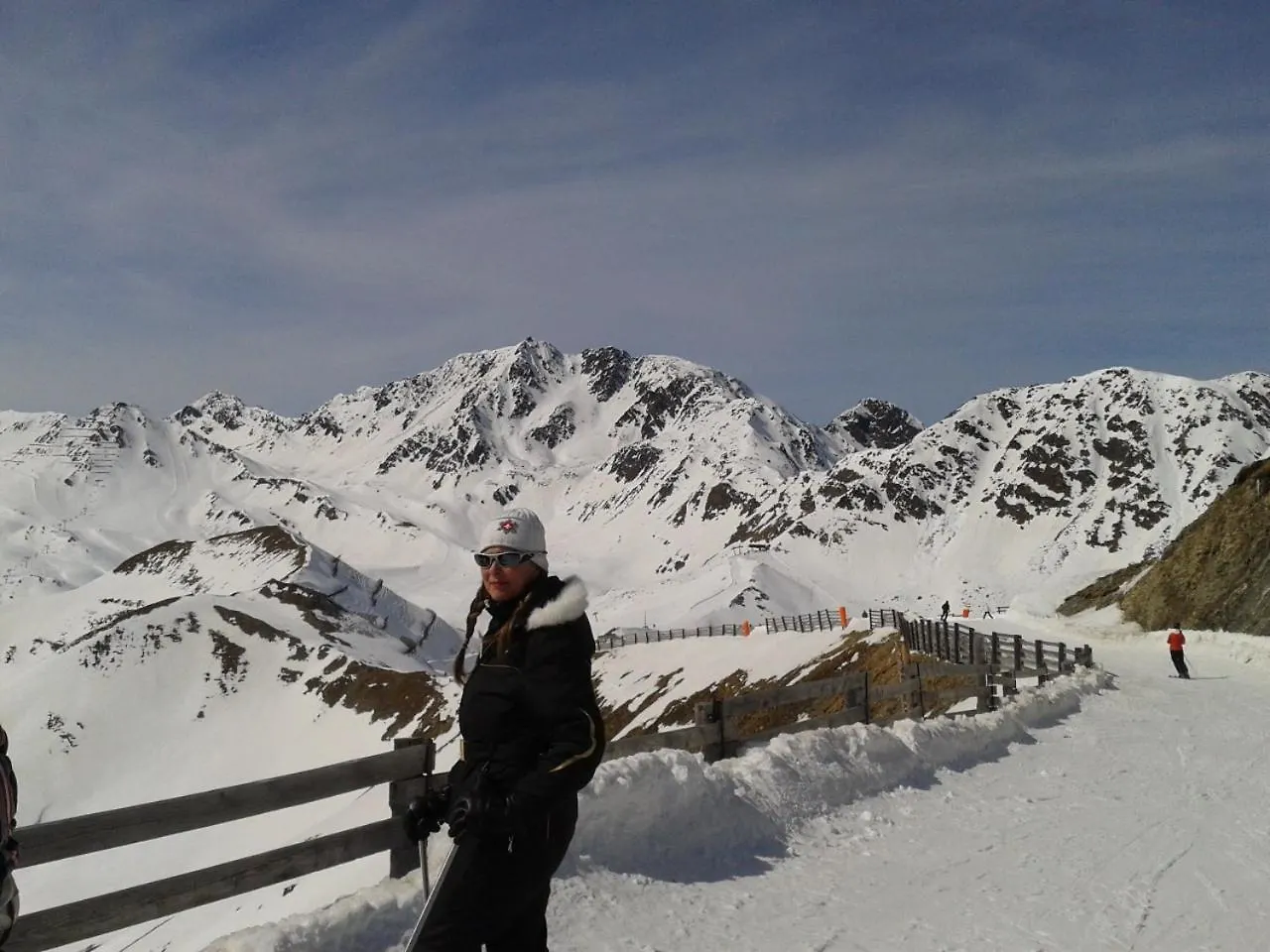 Hotel Bed & Rooms , Corte Rossa -1 Min Walk To Bernina Express Tirano