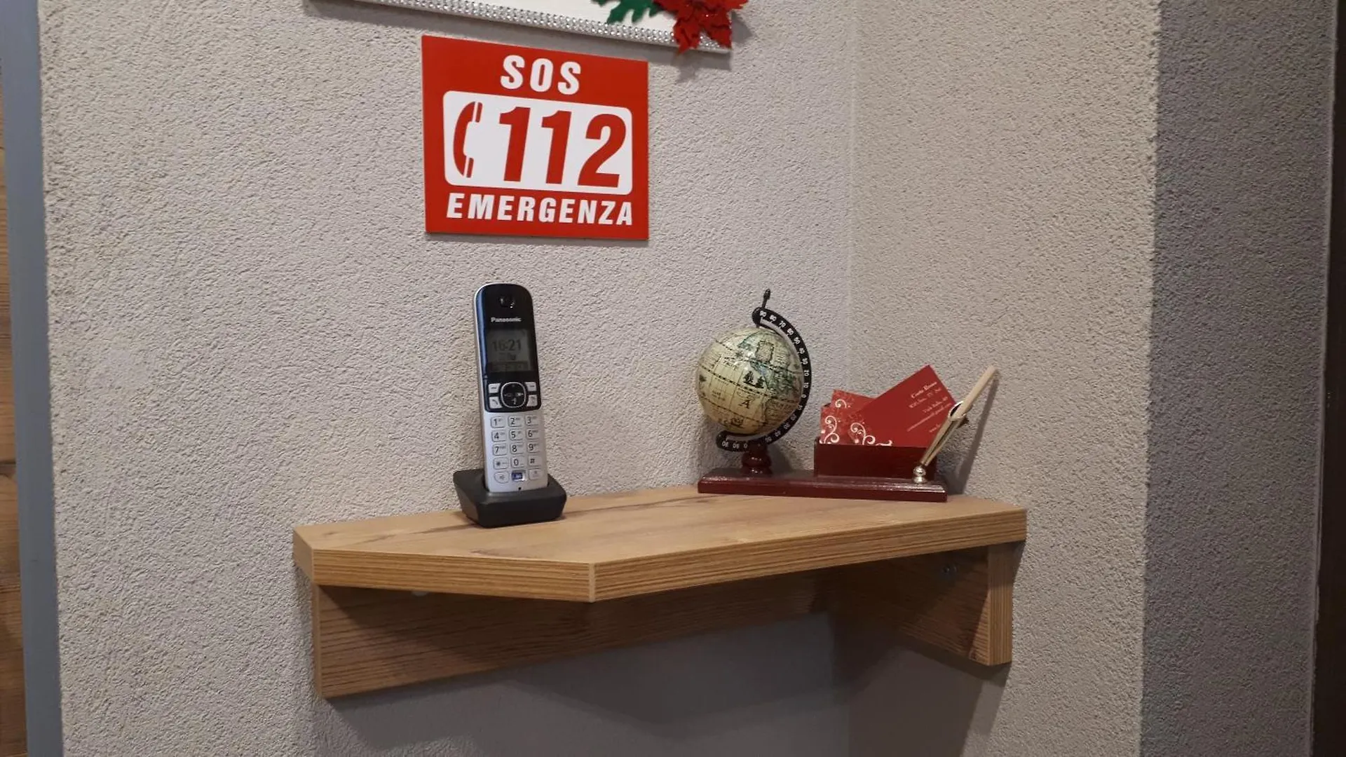 Hotel Bed & Rooms , Corte Rossa -1 Min Walk To Bernina Express Tirano